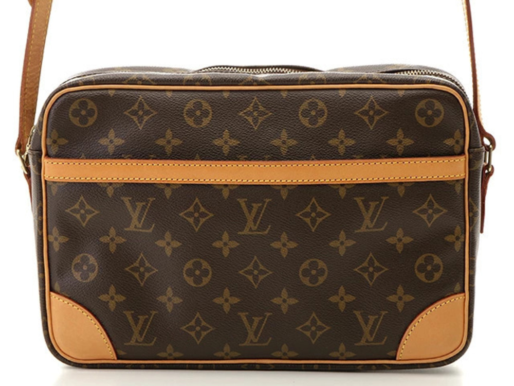 LOUIS VUITTON Trocadero Monogram Shoulder Bag T